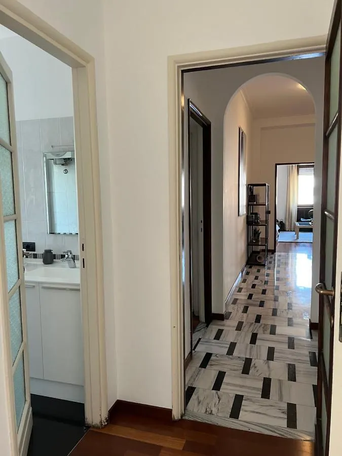 Rebecca'S Milano Collection: Repubblica Apartment
